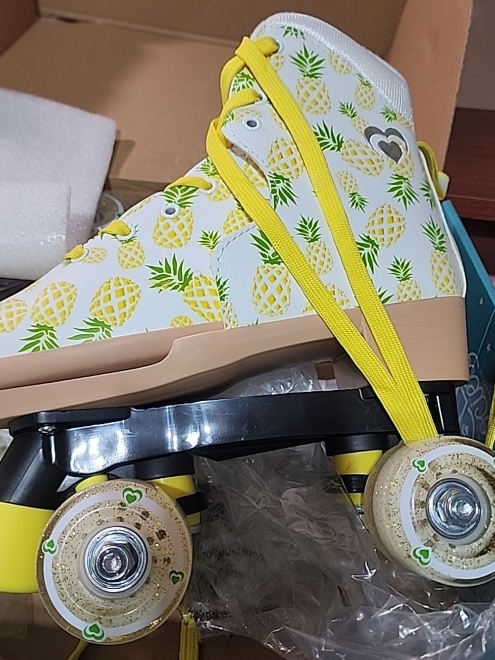 Circle Society Pineapple Print Kids Adjustable Roller Skate - Mint & Yellow 3-7 - Picture 4 of 7